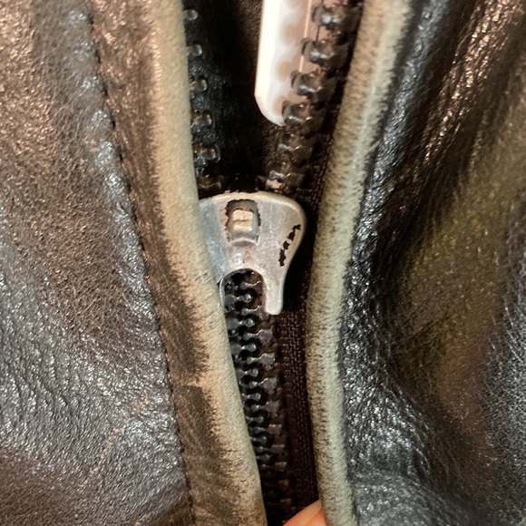 Vintage First Gear Hein Gericke Leather motorcycle jacket with forearm armor - Picture 7 of 16